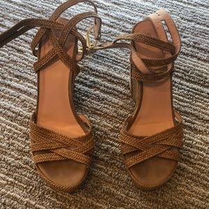 Stuart Weizmann wedges